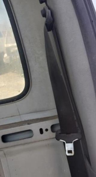 Renault 255173 cinturón seguridad delantero master