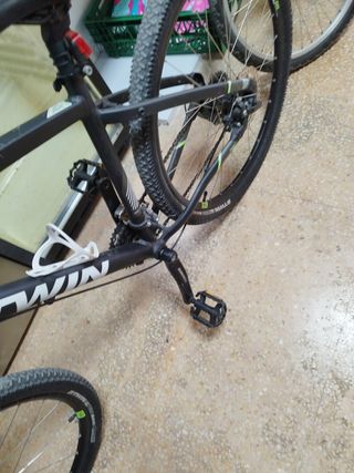 Bicicleta Btwin Montaña
