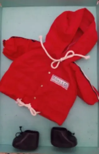 Baby Mocosete: Conjunto Equipo lluvia rojo en caja