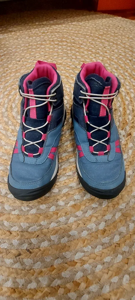 Botas montaña trekking niño Quechua