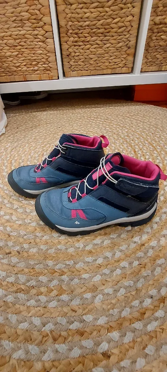 Botas montaña trekking niño Quechua