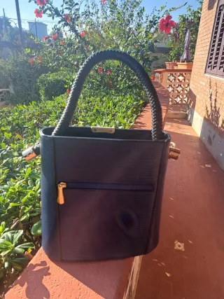 Borsa a mano da donna colore blu notte