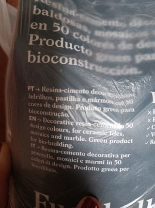 Resina-cemento decorativo (vorada)