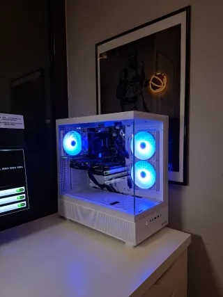 PC Gamer Blanco Ryzen 5 5500 + GTX 6600XT 