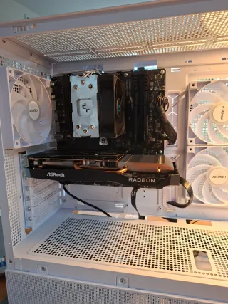 PC Gamer Blanco Ryzen 5 5500 + GTX 6600XT 