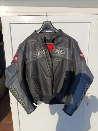 Chaqueta de piel para moto Spyke