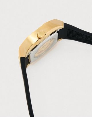 Reloj Guess Automático Dorado y Negro