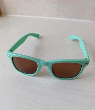 Occhiali da sole verdi