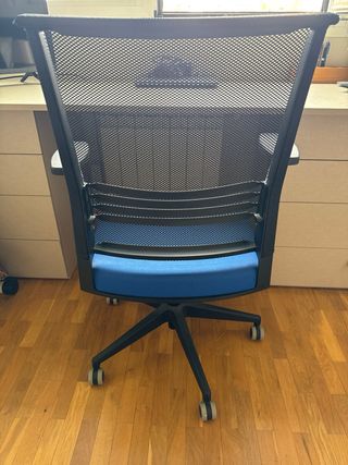 Silla de oficina ergonómica