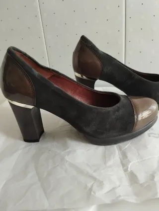 Zapatos salón grises estilo Chanel. Talla 36
