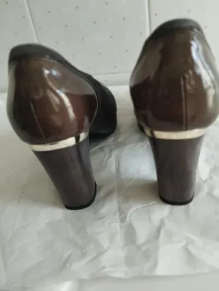 Zapatos salón grises estilo Chanel. Talla 36