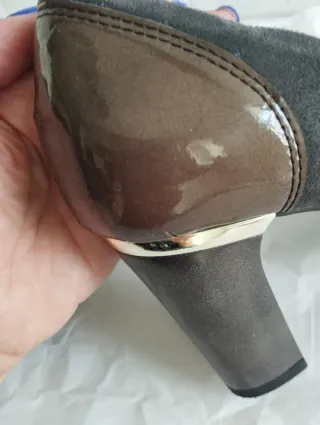 Zapatos salón grises estilo Chanel. Talla 36