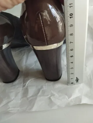 Zapatos salón grises estilo Chanel. Talla 36