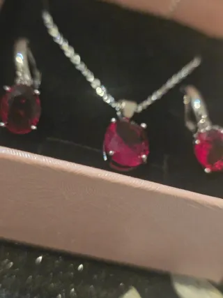 Conjunto Joyería Plata con Piedras Rojas