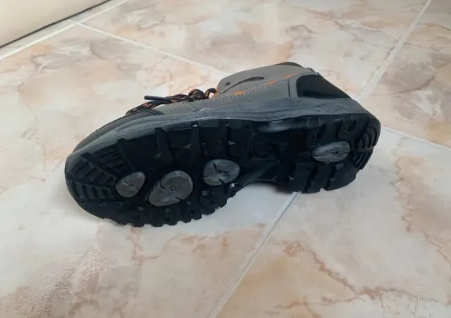 Botas de montaña talla 35