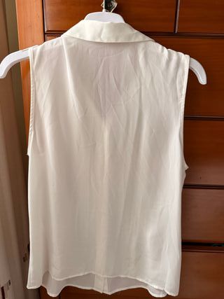 Blusa blanca de vestir