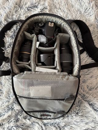 Mochila Lowepro Negra + Kit Canon Reflex