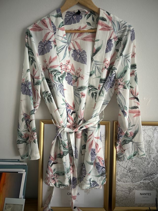 Chaqueta H&M Estampada Talla M