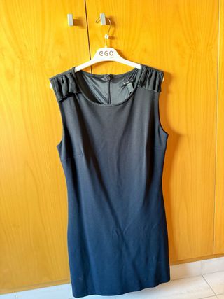 Vestido Mango negro sin mangas