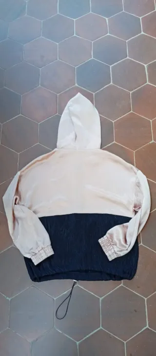 Sudadera de satén ZARA