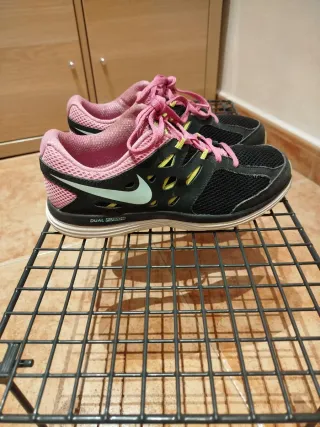 Zapatillas Nike Dual Fusion Talla 38.5