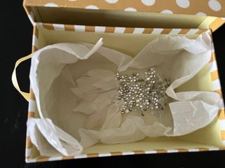 Tocado Novia Handmade plumas y Cristales