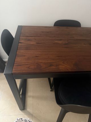 Mesa comedor madera y patas hierro