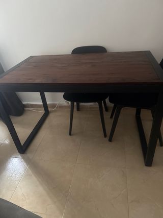Mesa comedor madera y patas hierro