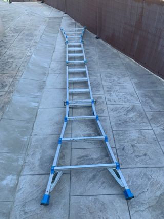 Alquiler de Escalera Aluminio Plegable