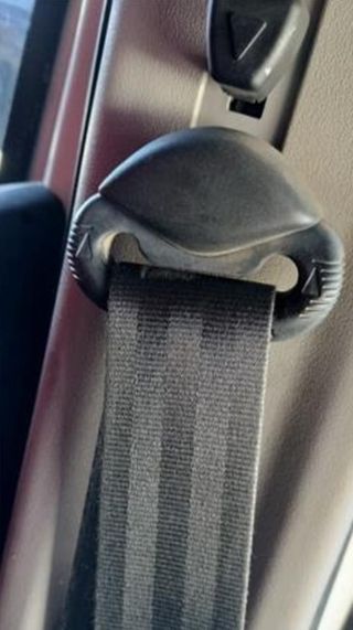 Cinturón seguridad delantero opel combo d 179584