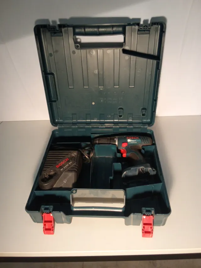 Taladro Bosch 14,4V con maletín