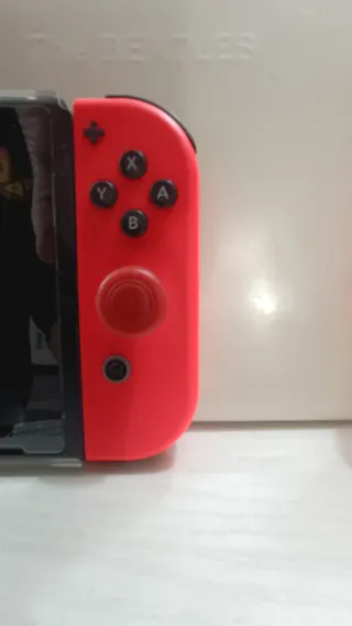 Nintendo Switch V2 Console Neon Blu/Red - BUNDLE