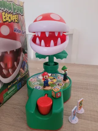 Juego de mesa Super Mario Piranha Plant Escape