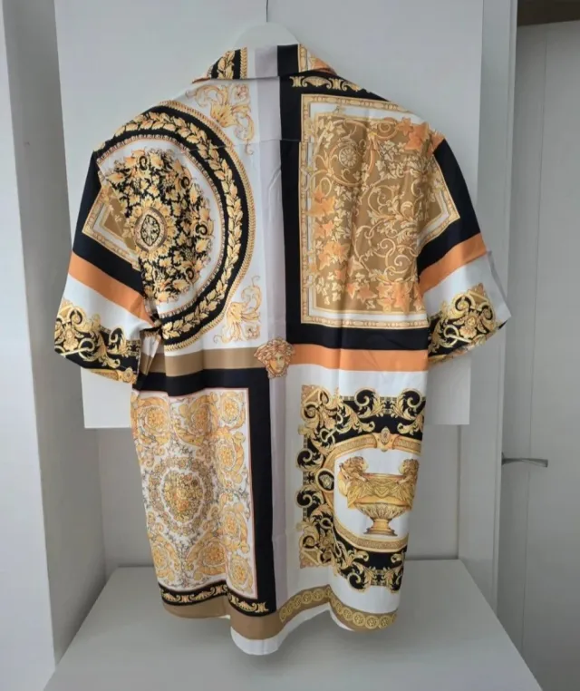 Camisa Versace Estampada Dorada y Blanca