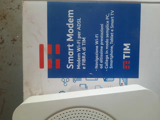 Modem TIM Smart Modem Wi-Fi ADSL/Fibra