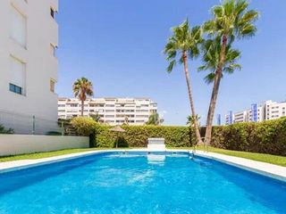 Piso en alquiler en Puerta Blanca en Málaga