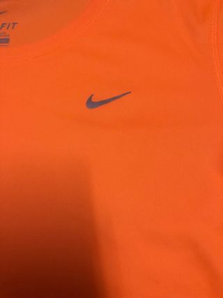 Camiseta Nike Dri-FIT Running Naranja