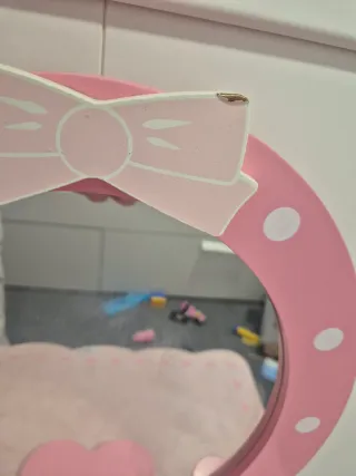 Tavolo da toeletta per bambini rosa e bianco