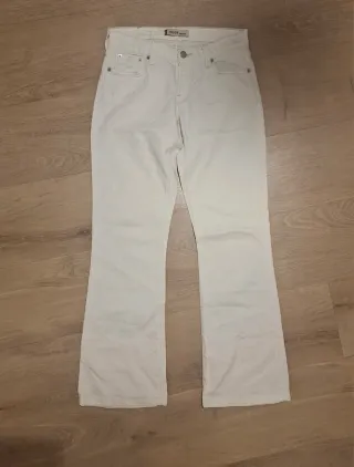 Pantalón campana vaquero Levi's blanco