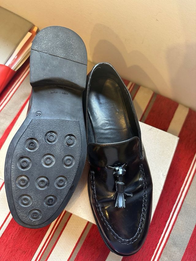 zapatos mocasines hombre negro  1 puesta