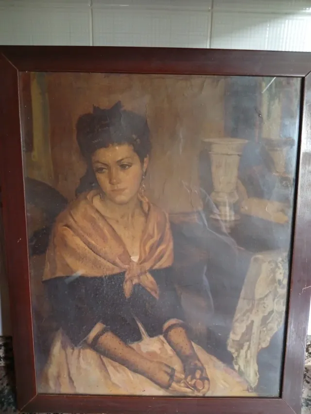 Cuadro antiguo mujer retrato.
Medidas: 50x41

L