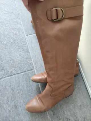 Botas altas de piel