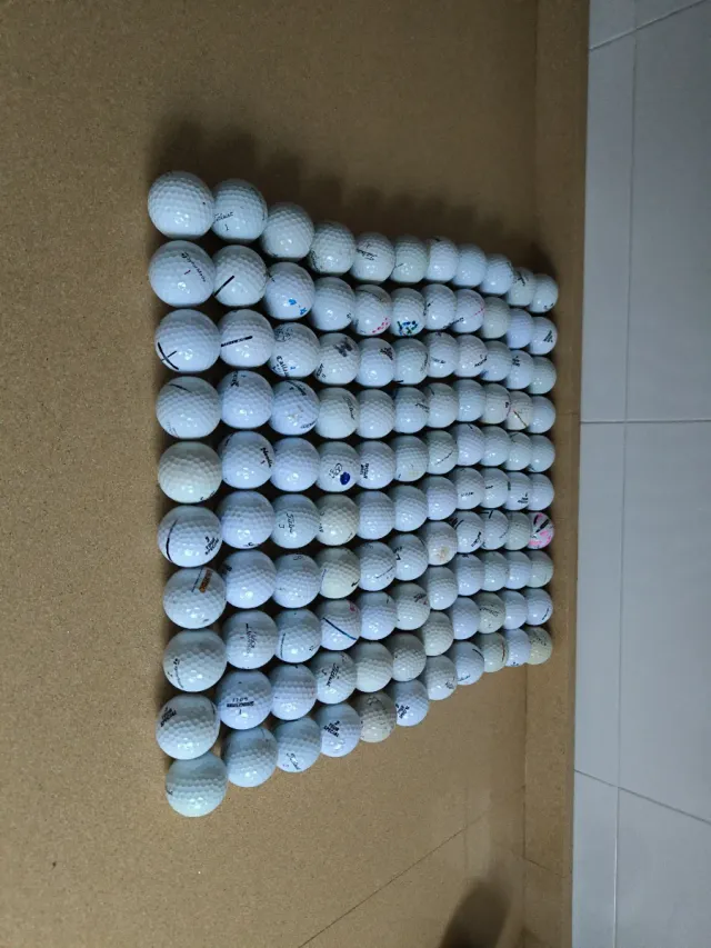 110 Pelotas de Golf Variadas