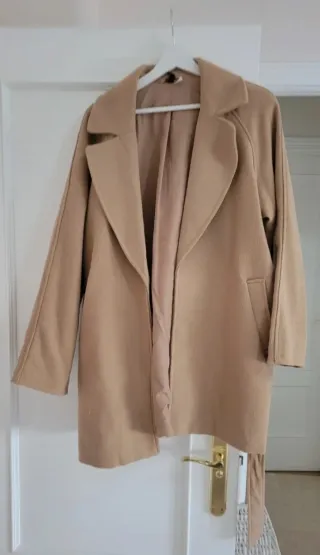 Abrigo camel H&M