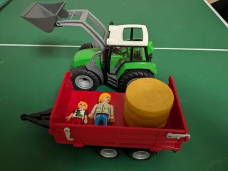 Playmobil tractor con remolque y figuras 6130