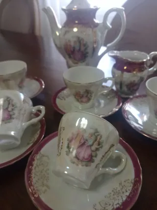 Juego de café antiguo porcelana pintada