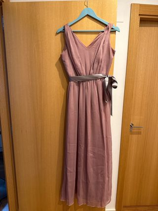 Vestido largo invitada boda rosa, usado un día
