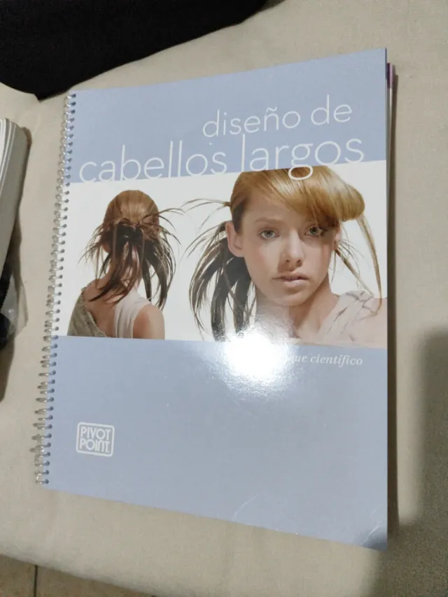 Diseño de Cabellos Largos - Pivot Point