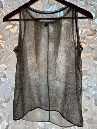 Blusa sin mangas estampado animal