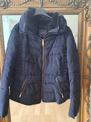 Plumifero Zara Negro con Cuello Pelo